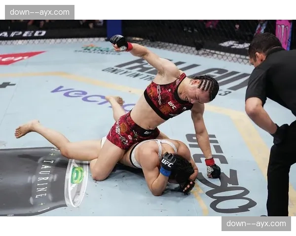 女子P4P之王塞拉诺一致判定胜出，卫冕所有金腰带